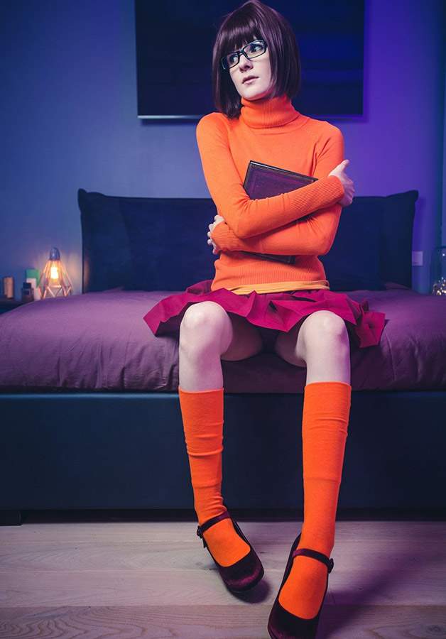Velma_Dinklage_Cosplay_ (28)
